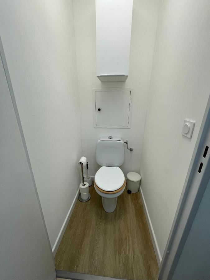 2 Pieces Climatise-Wifi / 4 Voyageurs / Boxe Prive / 2 Piscines / 2 Tennis / Petanque / Pingpong Antibes Exterior foto